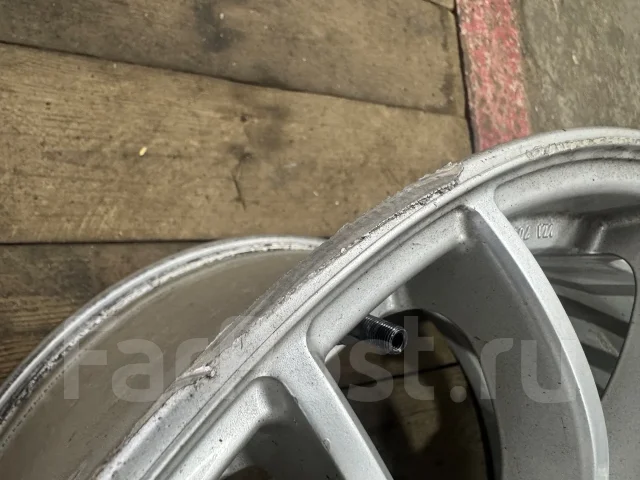 Work Emotion M8R. 10.5x20", 5x114.3, ET28, �� 73,1���. ����
