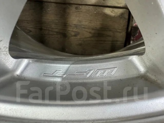 Work Emotion M8R. 10.5x20", 5x114.3, ET28, �� 73,1���. ����