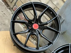 RAYS Gram Lights 57FXX. 8.0x19", 5x114.3, ET45 ����