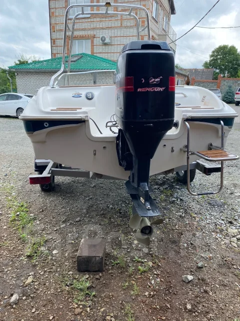 Bayliner. 2000 ���, ����� 5,5��., ��������� ���������, 125��.�., ������ ����