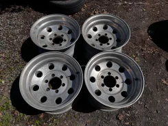 Mickey Thompson. 9.5x16", 6x139.7, ET-13, �� 107,1���. ����