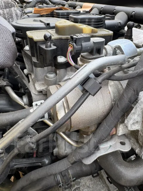 ���� Audi Q3 06J127025J ����