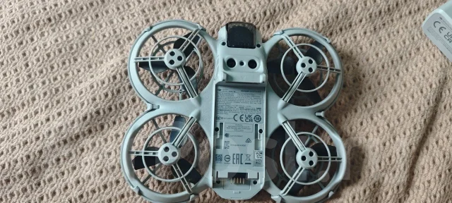 DJI Neo. � ������� ����