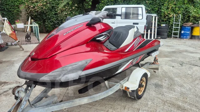 Yamaha FZR. 2013 ��� ����