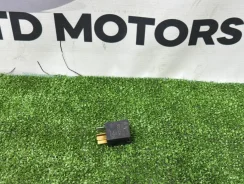 ���� Toyota Avensis 2001 9008087013 AT221 1ZZ-FE 9008087013 ����