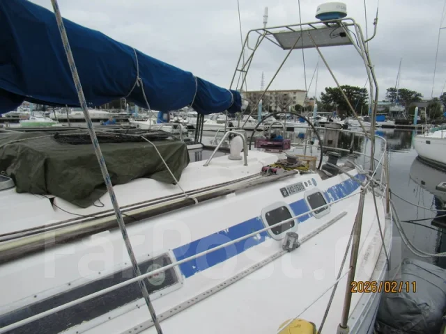 Beneteau First 375. ����� 11,3��., 1990 ���. ��� ����� �� ������������ ����