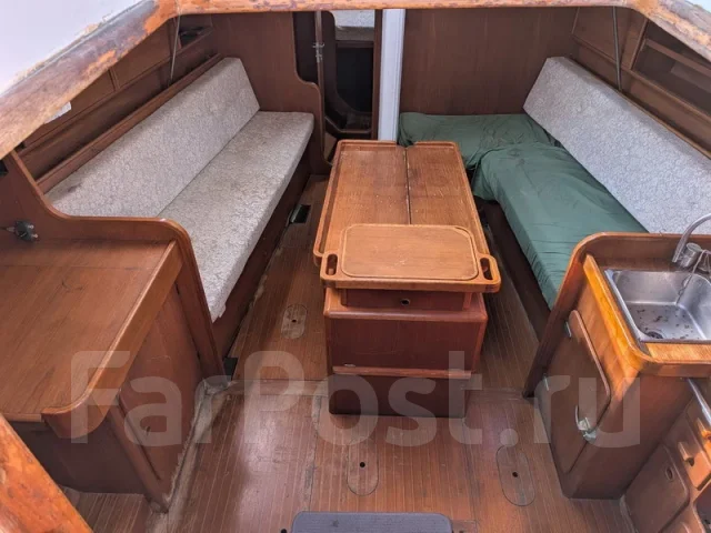 Beneteau First 375. ����� 11,3��., 1990 ���. ��� ����� �� ������������ ����