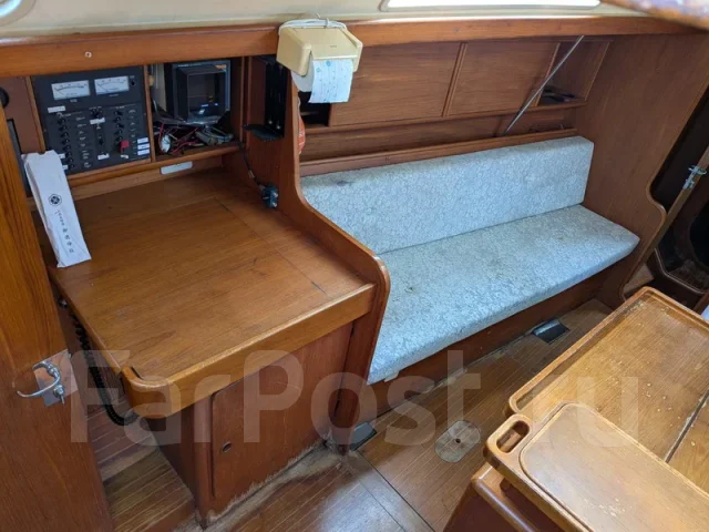 Beneteau First 375. ����� 11,3��., 1990 ���. ��� ����� �� ������������ ����