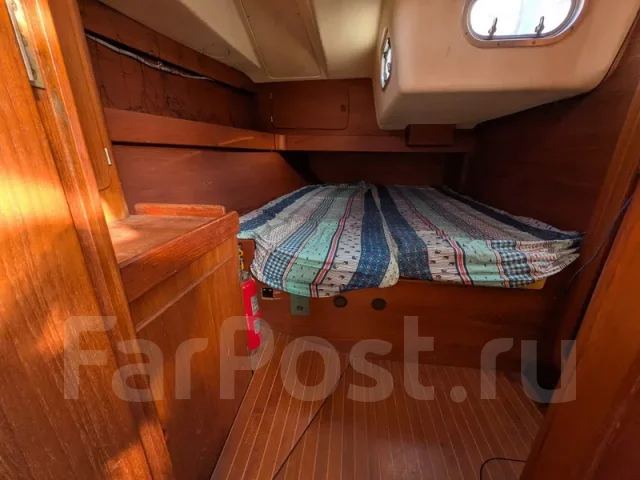 Beneteau First 375. ����� 11,3��., 1990 ���. ��� ����� �� ������������ ����