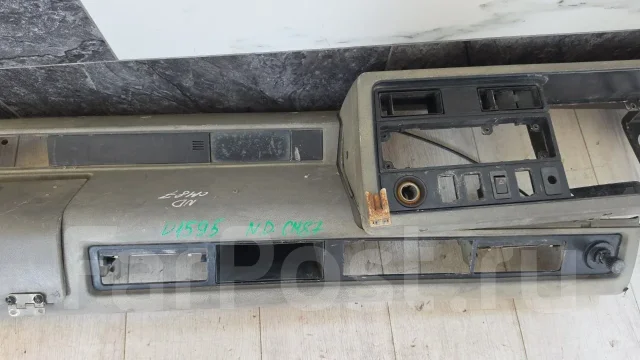 ������� Nissan Diesel CM87 D1595 ����