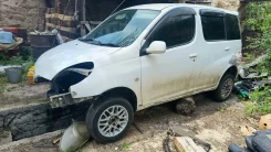 Toyota Funcargo ����