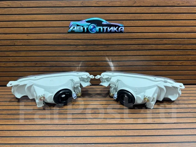 ���� ������ Toyota Sprinter E110 1995-2000� 811501E340 ����