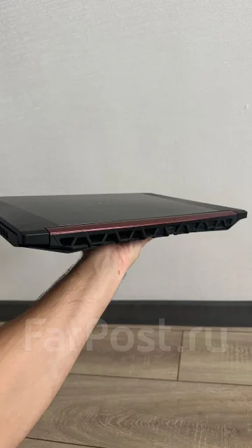 Acer Nitro 5 AN515-31. 15.6", 1,6����, ��� 16 ��, ���� 512���, WiFi: 1, Bluetooth: 1, ����������� �� 3��. ����