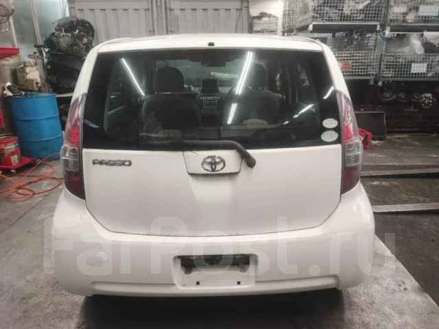 Toyota Passo. KGC10, 1KR ����