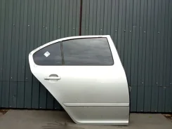 ����� ������� Skoda Octavia A5 2008-2013 1Z5833056 �������, ������ ������ 1Z5833056 ����