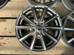 Strada Filetto. 6.0x15", 5x100, ET45 ����
