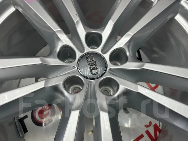 Audi. 9.0x20", 5x112, ET33, �� 66,1���. ����