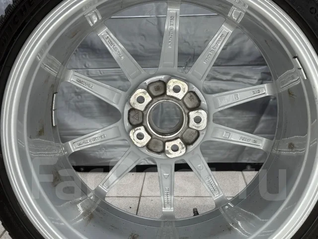 Porsche. 8.5/11.0x20", 5x130, ET53/66, �� 71,6���. ����