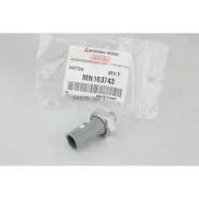 ������ �������� ����� � ��������� Mitsubishi MN163743 MN163743 ����