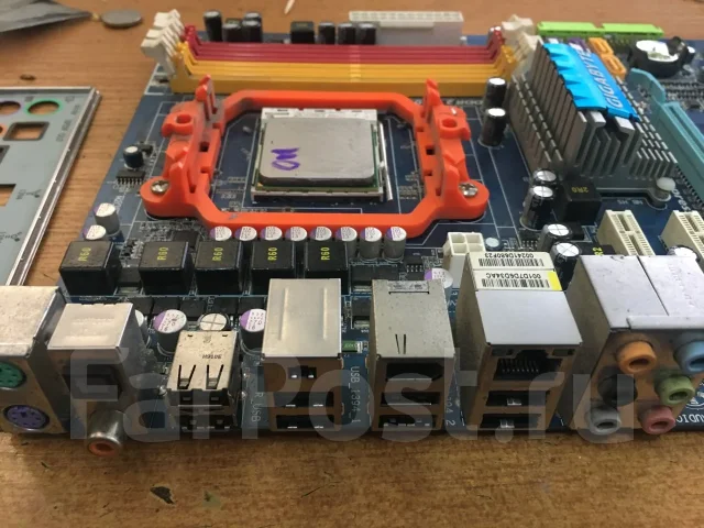Socket AM3 ����