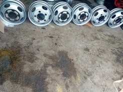 Mitsubishi. 5.25x17.5", 5x208, ET115 ����