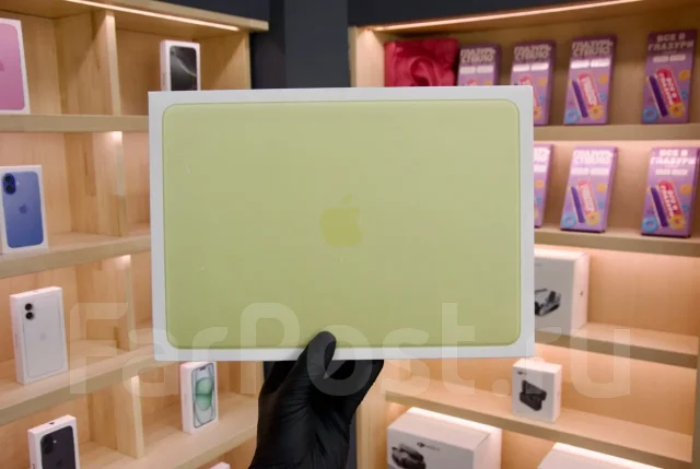 Apple MacBook Neo. 13", 4,1����, ��� 8 ��, ���� 512���, WiFi: 1, Bluetooth: 1 ����