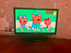 Samsung UE19ES4000. LED ����