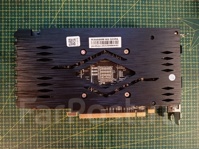 Radeon RX 6600 ����