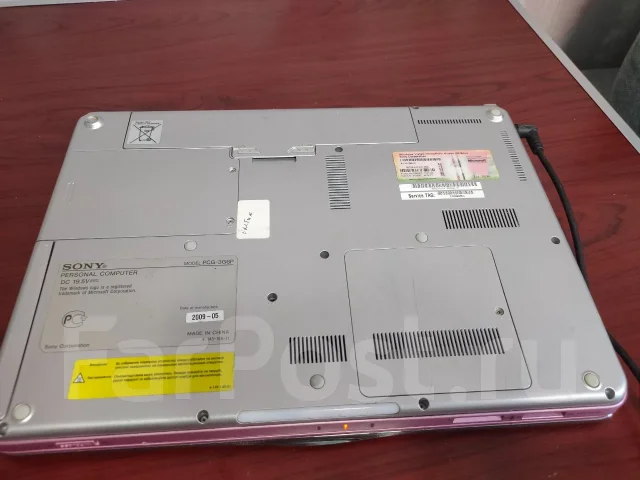 Sony VAIO VGN. 14.1", 2,2����, ��� 4 ��, ���� 128���, WiFi: 1, Bluetooth: 1, ����������� �� 1��. ����