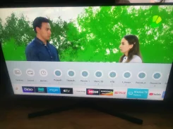 Samsung UE55RU7400. LED ����