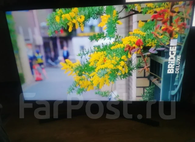 Samsung UE55RU7400. LED ����