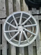 Vossen. 9.0x20", 5x120, ET35 ����