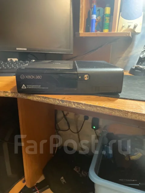Microsoft Xbox 360 E ����
