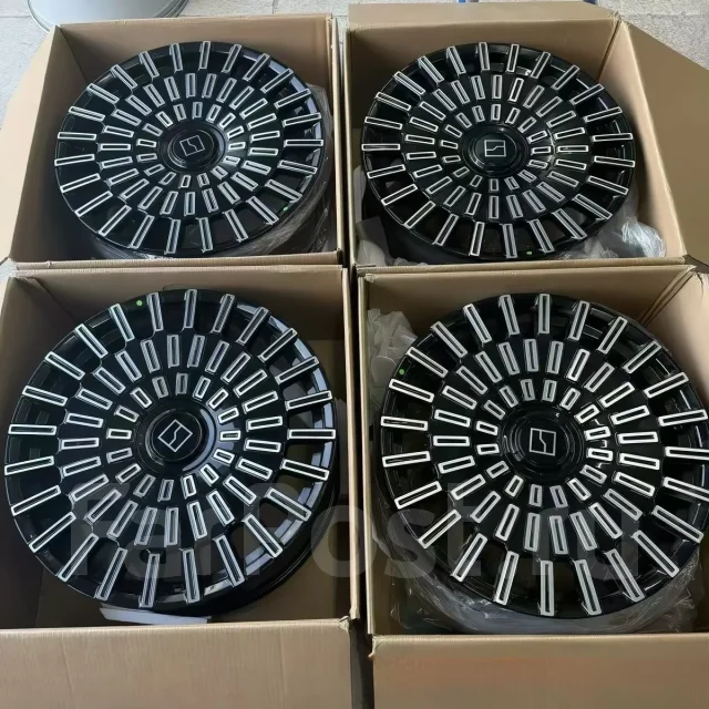 Zeekr. 9.5x22", 5x108, ET37.5. ��� ����� �� ������������ ����