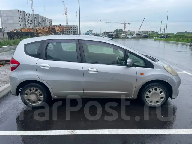 Honda Fit. ��������, ��������, 1.3 (100��.�.), ������, 132 000����. �� ����