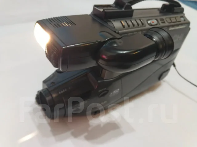 Hitachi VM-2780E ����
