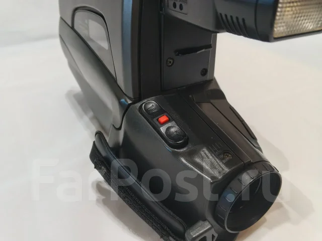 Hitachi VM-2780E ����