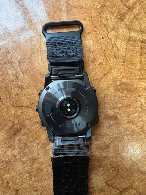 Garmin Fenix 7X. GPS, NFC, IP67 ����