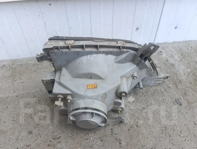 ���� ����� Toyota Dyna 1999-2003 8117037110 ����