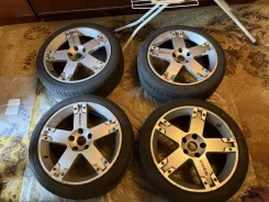 MOMO Storm. 8.0x18", 5x114.3, ET38, �� 67,1���. ����