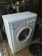 Indesit ����