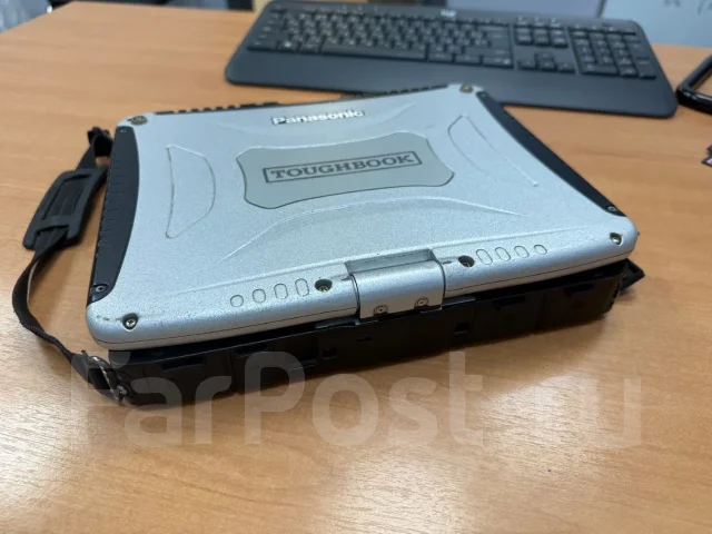 Panasonic Toughbook CF-19. 10.4", 2,7����, ��� 8 ��, ���� 512���, WiFi: 1, Bluetooth: 1, ����������� �� 8��. ����