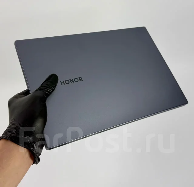 Honor. 14", 2,4����, ��� 8 ��, ���� 256���, WiFi: 1, Bluetooth: 1 ����