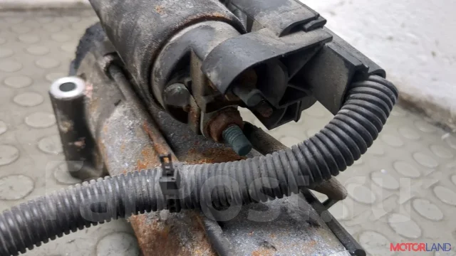������� Ford Mondeo 3 2000-2007 21321409 1S7U11000BA ����