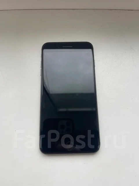 Apple iPhone 8 Plus. �/�, 64 ��, ������, 3G, 4G LTE, 5G, ����������, NFC, eSIM, ������� �������, ������������ ������� ����