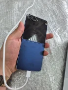 Samsung Galaxy Z Flip. �/�, 256 ��, ����� ����