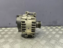 ��������� Audi TT 2013 06H903017E 8J CDA 06H903017E ����