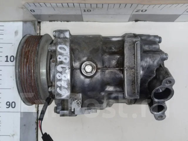 ���������� ������������ Renault Duster 2012 8201018716 8201018716 ����