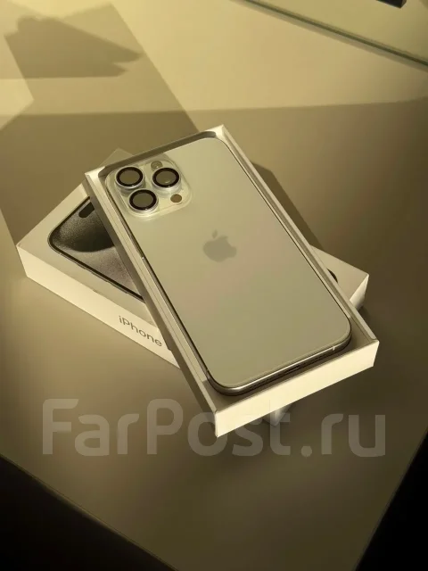 Apple iPhone 15 Pro Max. �/�, 512 ��, �����, eSIM ����