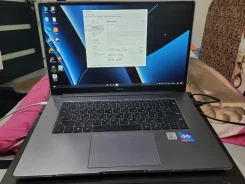 Honor MagicBook X 15. 15.6", 60����, ��� 8 ��, ���� 512���, WiFi: 1, Bluetooth: 1, ����������� �� 5��. ����